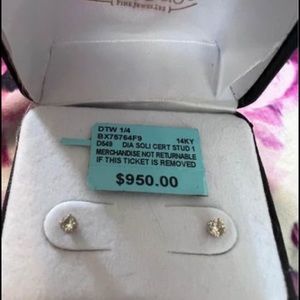 1/4 kt diamond and gold earrings!